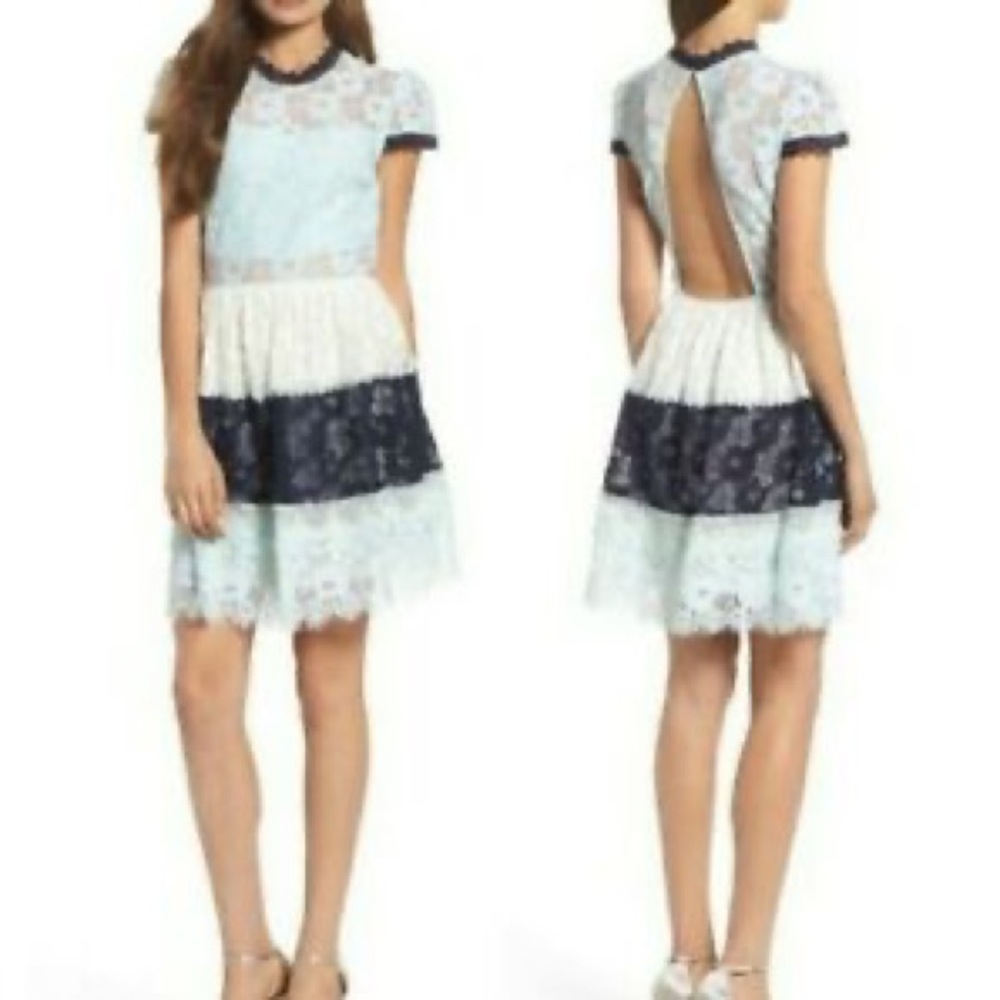 Foxiedox FABULOUS shades of blue lace color block dress